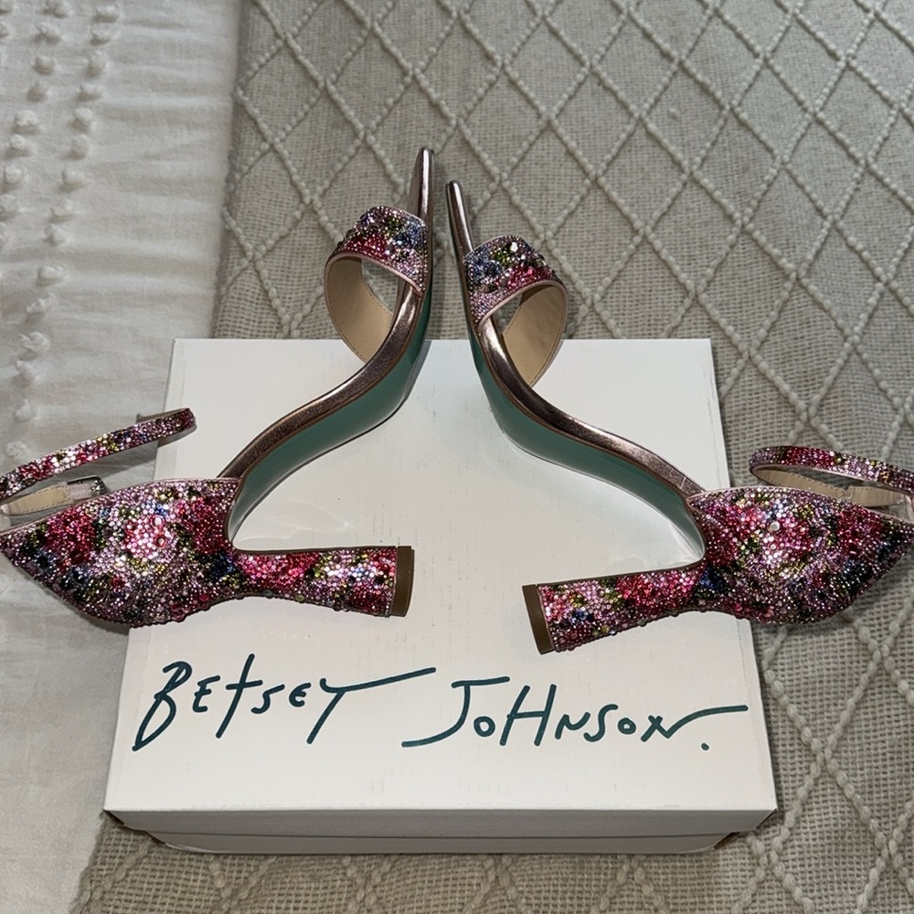 Betsey Johnson Heels 8.5  SB-DANI FLORAL MULTI - Picture 5 of 10